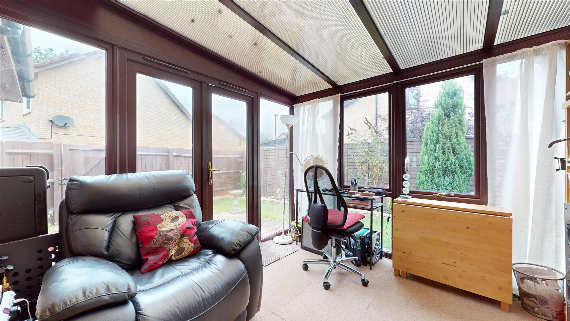 Chevalier Grove, Crownhill, Milton Keynes